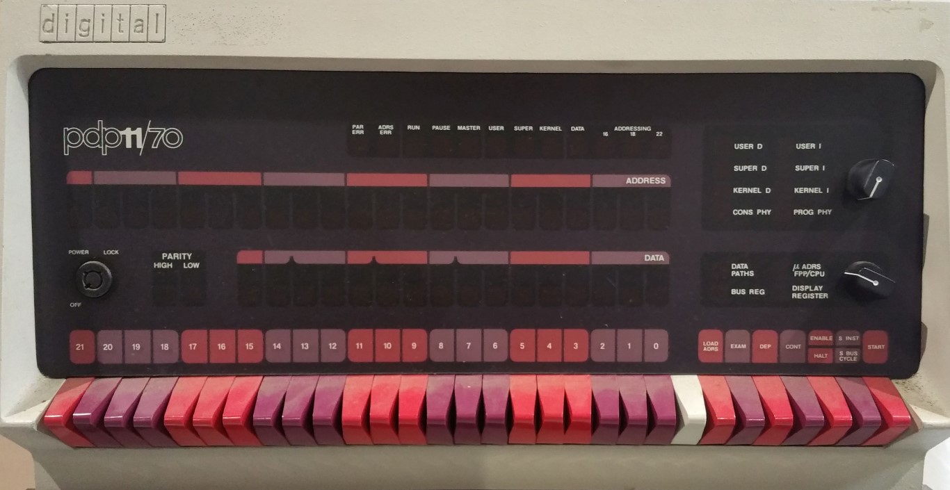 PDP11-70.jpg